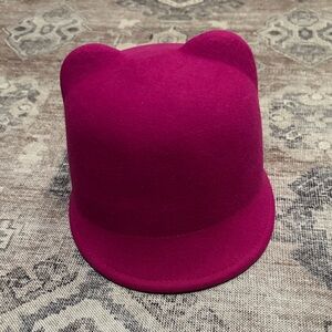 100% wool le big girls cat ear hat fuchsia sz m/l a